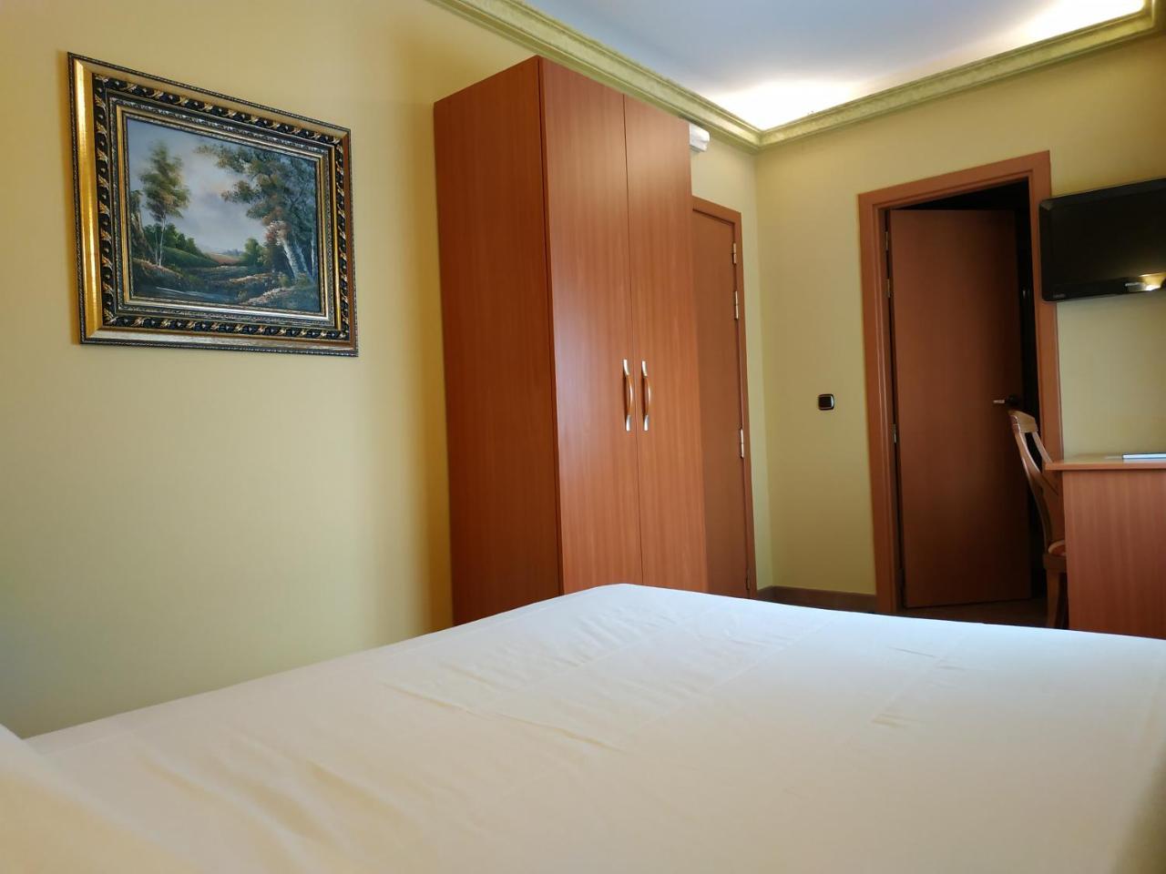 Hotel Real De Castilla Тордесільяс Екстер'єр фото
